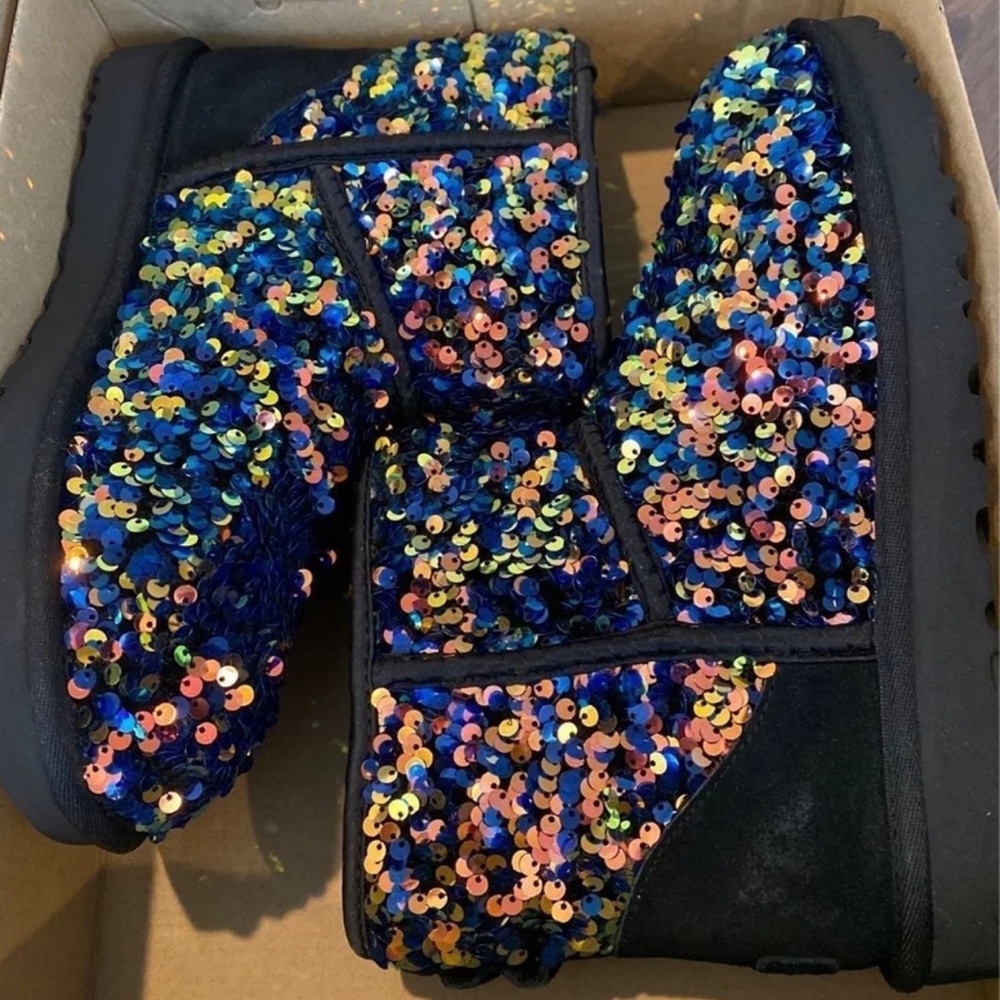UGG Mini Sequin Boots size 7 BNIB